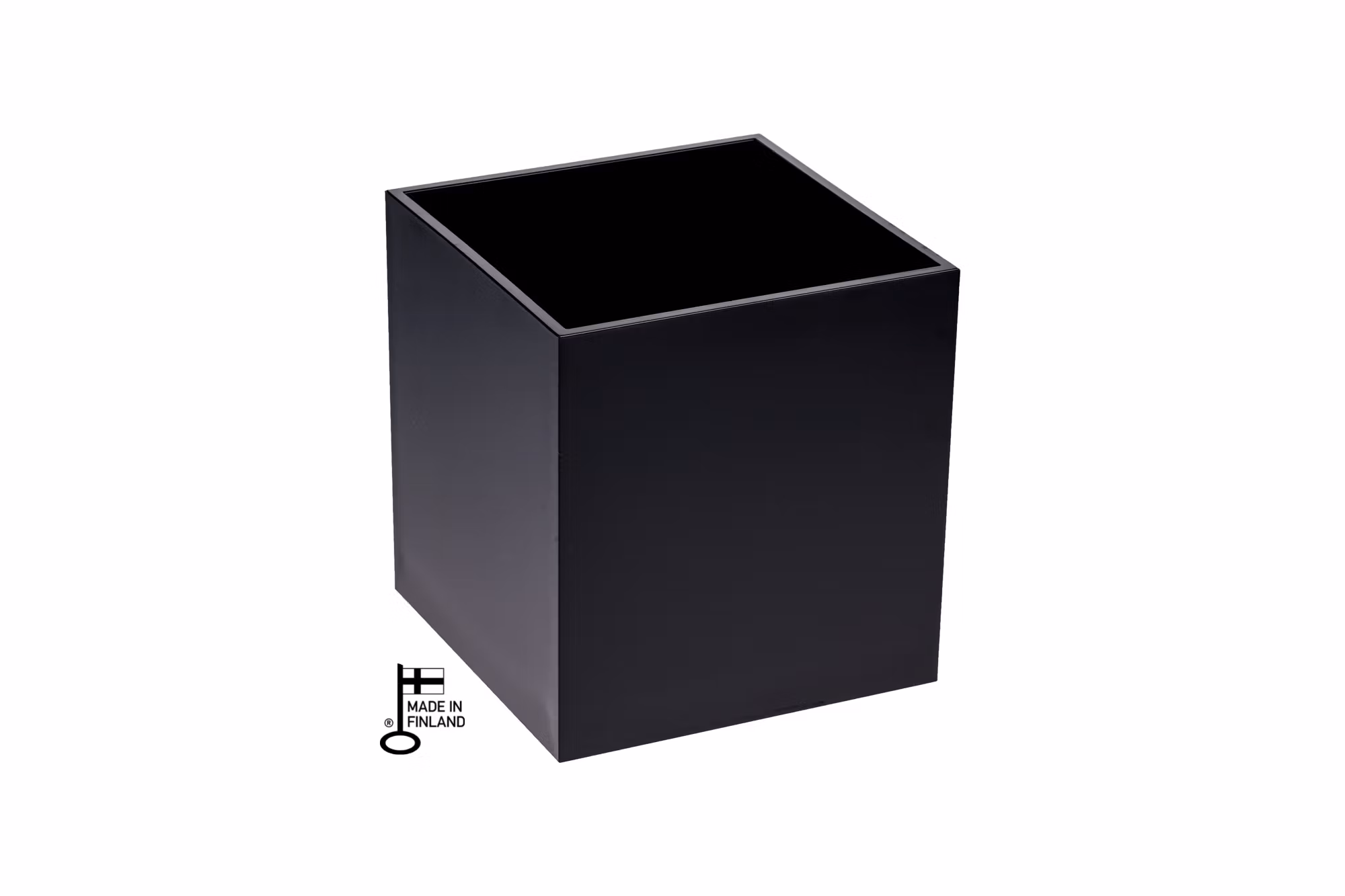 Box L_1004