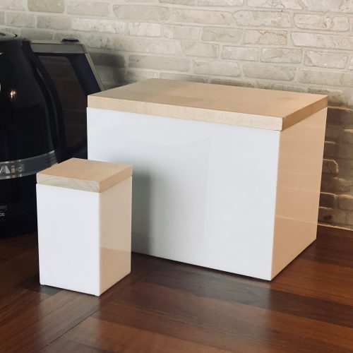 Box white XL and S and wooden lids birch
